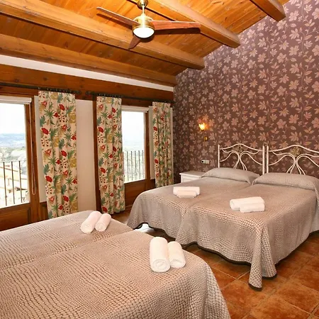 Casa Avellanas Alquezar
